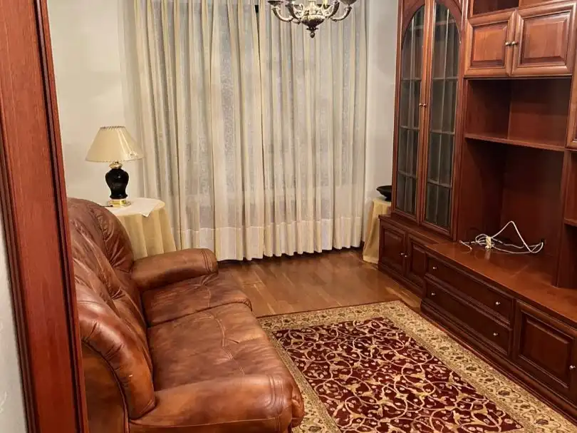 Sala de estar de Piso de alquiler en Milán - Pumarín - Teatinos
