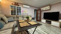 Living room of House or chalet for sale in Badajoz Capital  with Air Conditioner, Heating and Terrace