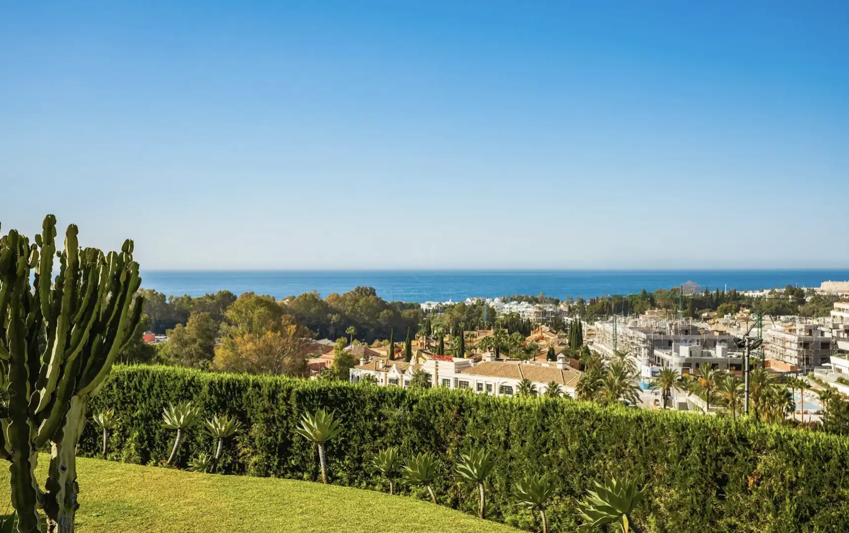 Apartments for rent in Lomas de Marbella Club
