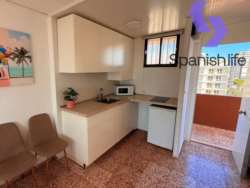 Cocina de Apartamento en venta en Benidorm con Amueblado