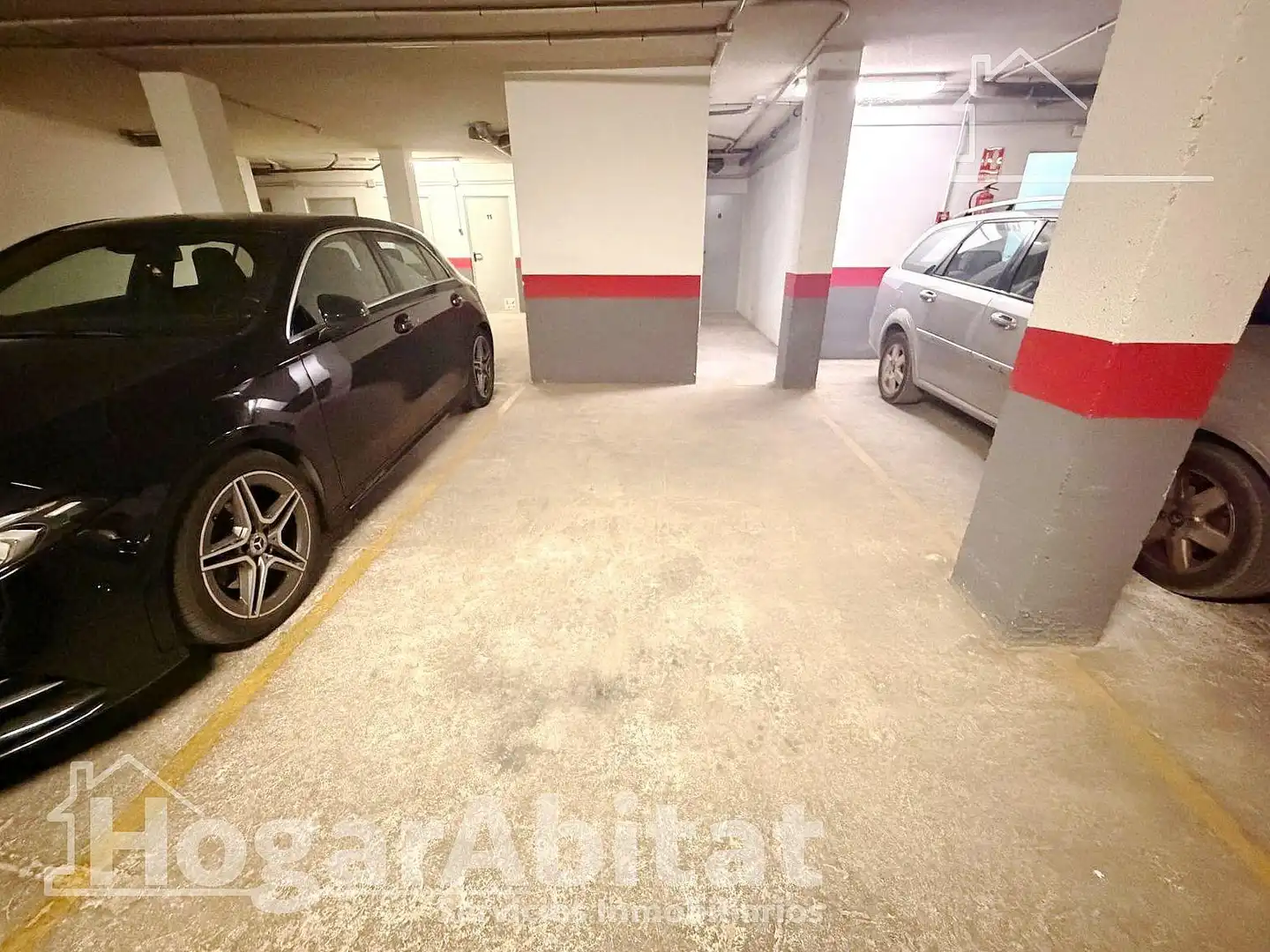 Aparcament de Pis en venda en Montserrat amb Aire condicionat, Calefacció i Terrassa