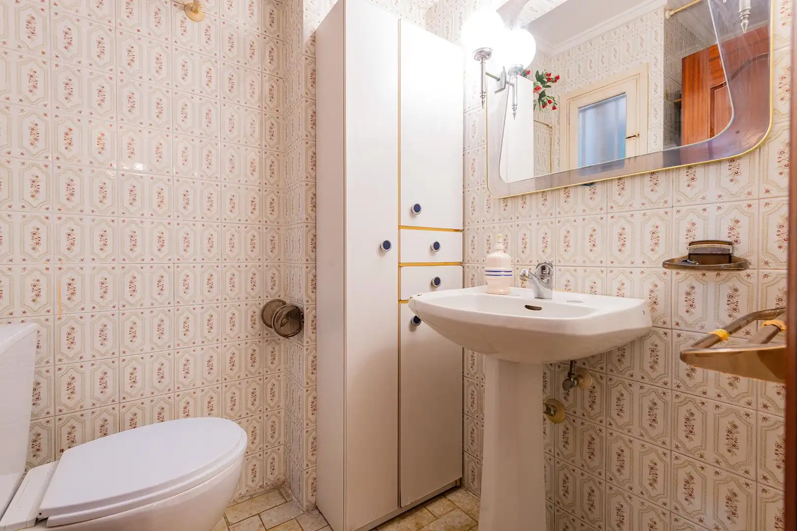 Badezimmer von Wohnung zum Verkauf in Valencia mit Balkon