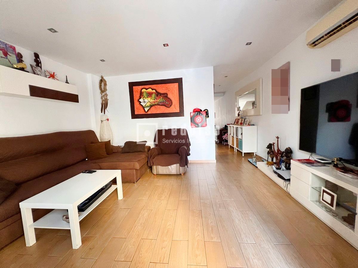 Sala d'estar de Casa o xalet en venda en Málaga Capital amb Aire condicionat i Terrassa