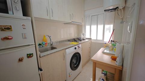 Photo 3 of Flat for sale in  Gumersindo, 41, Las Piscinas Naturales, Alicante