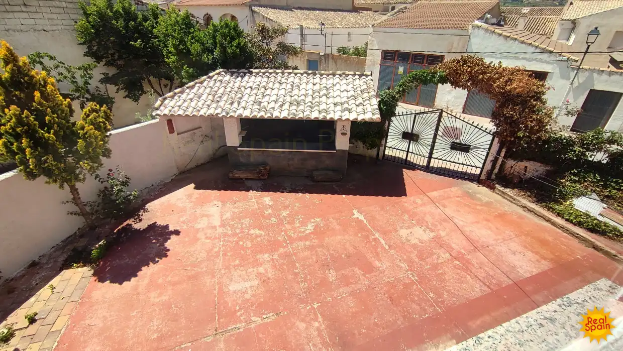Vista exterior de Local en venta en María con Terraza