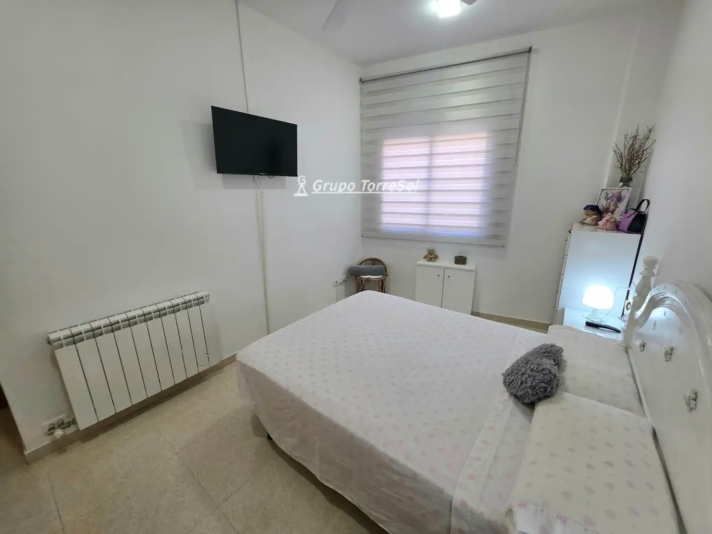 Habitación de Piso en venta en La Pobla de Montornès   con Calefacción y Terraza