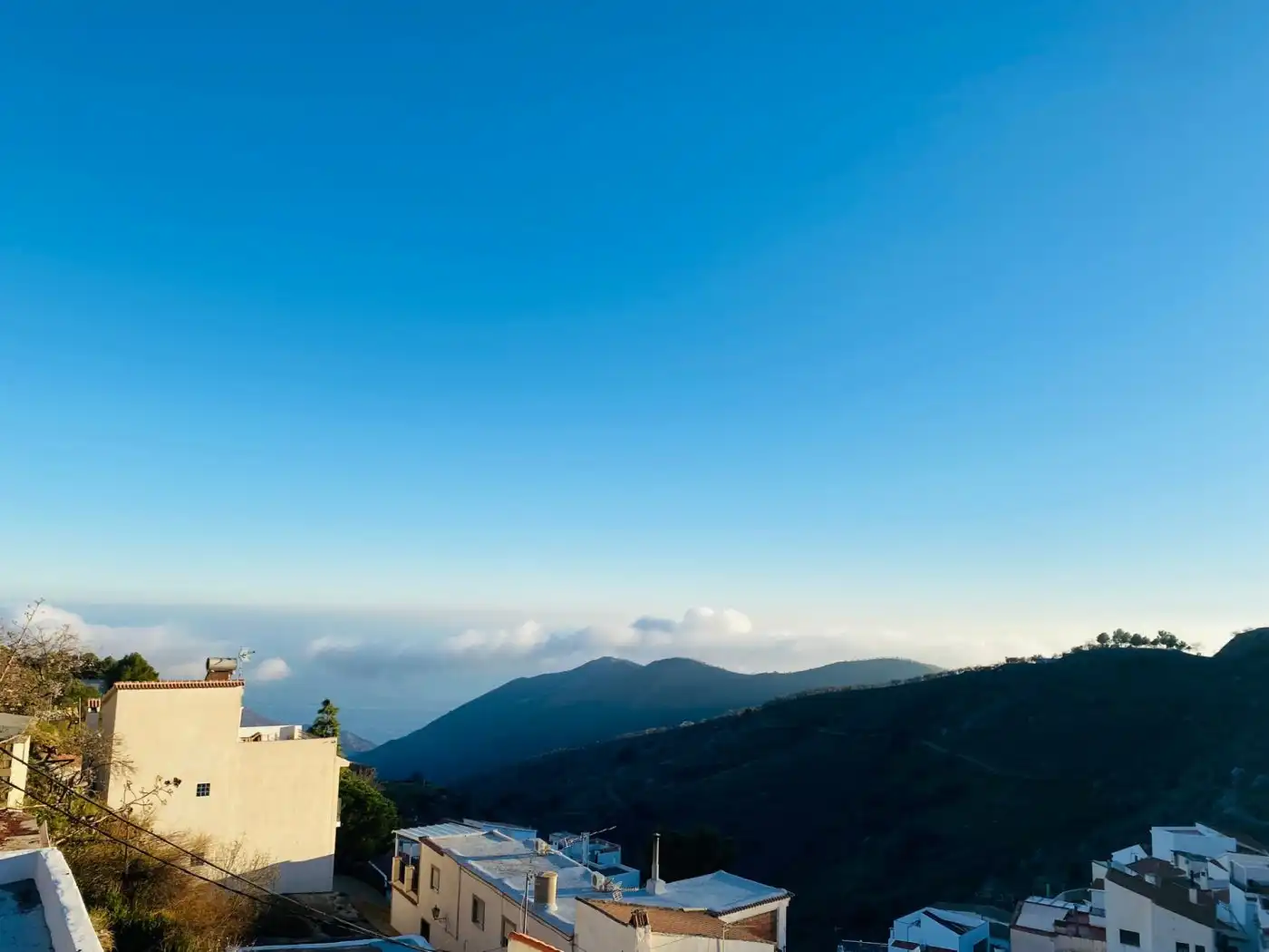 Exterior view of Single-family semi-detached for sale in Sorvilán  with Terrace and Furnished