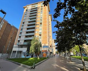 Exterior view of Premises for sale in  Barcelona Capital