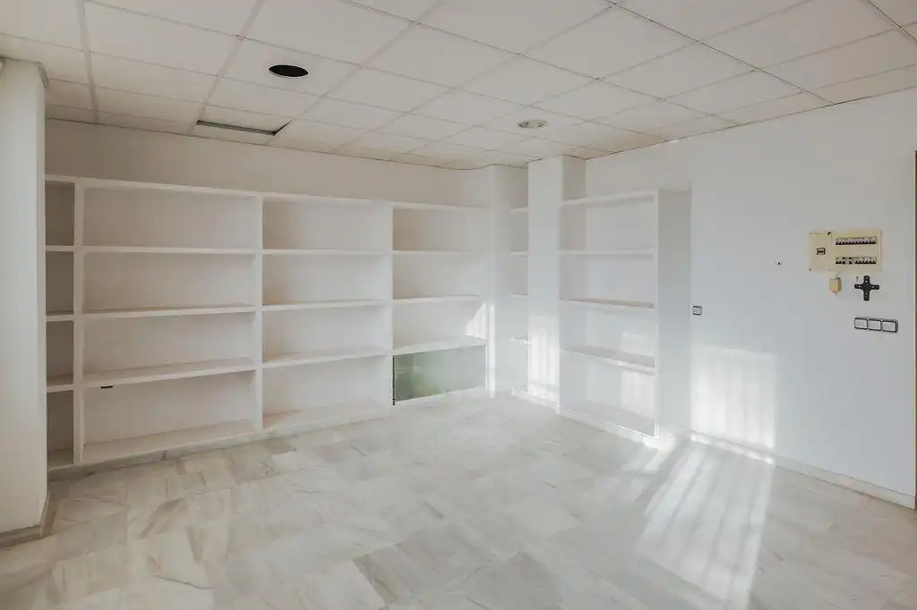 Local en venta en Dalías