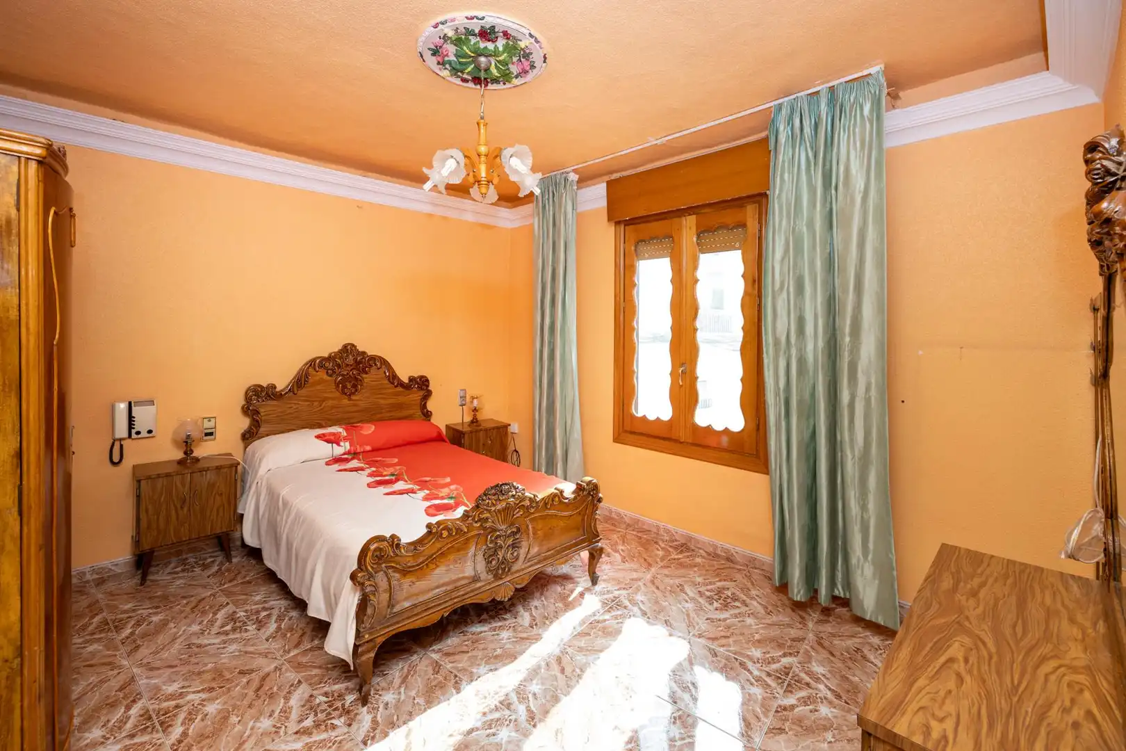 Habitación de Edificio en venta en Lanjarón