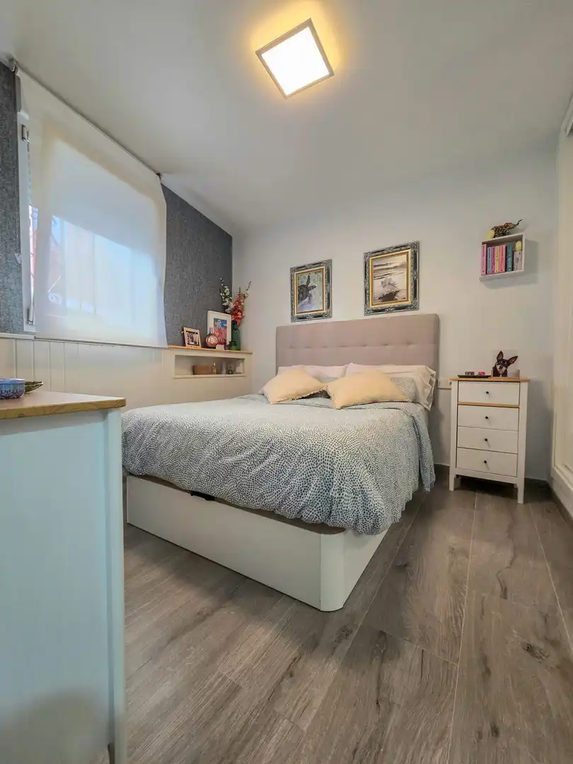 Schlafzimmer von Haus oder Chalet zum Verkauf in Torrent mit Klimaanlage, Privatgarten und Abstellraum