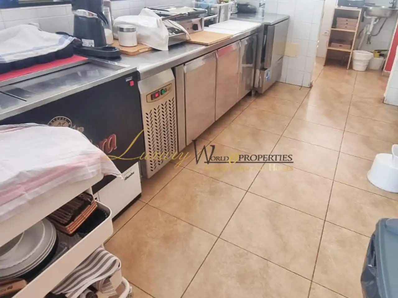 Locale commerciale in cessione a Mar En Calma, imagen 7