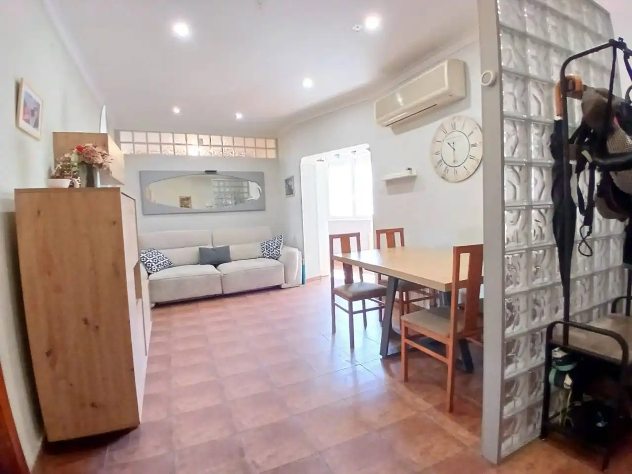 Living room of Flat for sale in Vilanova i la Geltrú  with Heating