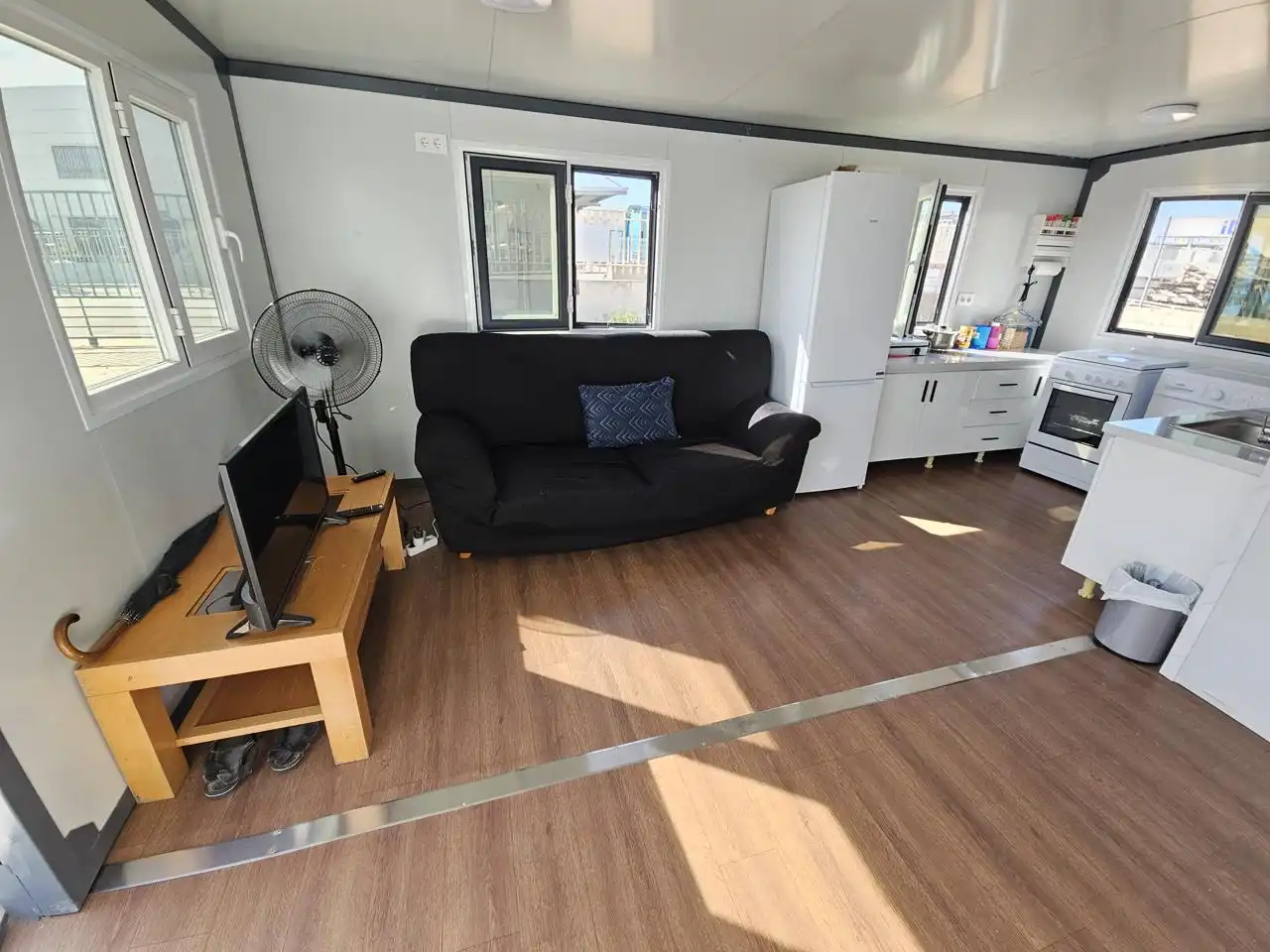 Sala de estar de Casa o chalet en venta en A Pastoriza  con Aire acondicionado, Jardín privado y Parquet