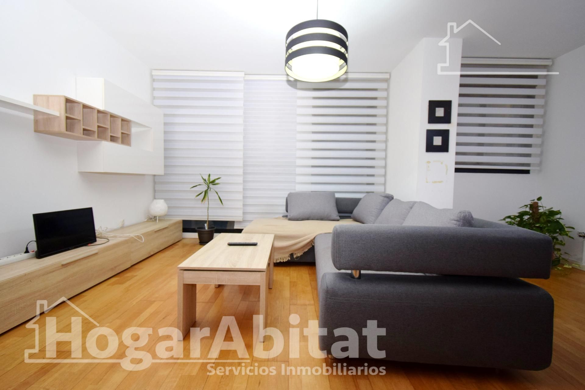 Sala d'estar de Pis en venda en Montserrat amb Aire condicionat, Calefacció i Parquet