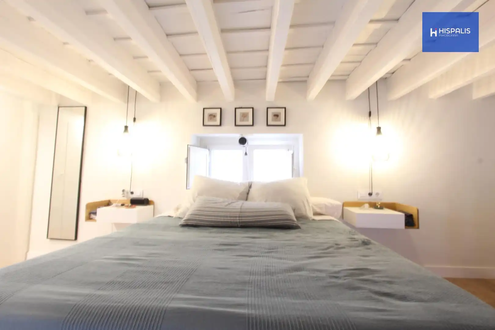 Schlafzimmer von Loft zum Verkauf in Sevilla mit Klimaanlage und Heizung