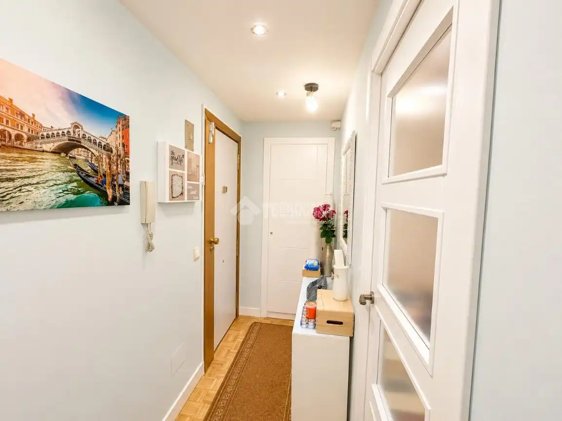 Piso en venta en San Fernando de Henares con Aire acondicionado, Calefacción y Parquet