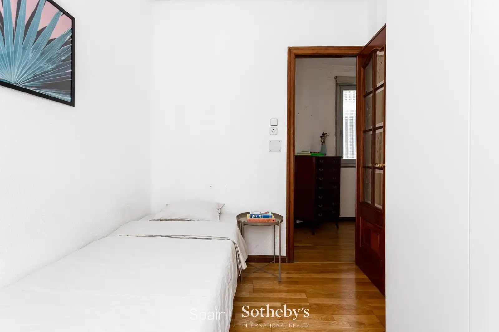 Bedroom of Apartments for sale in Madrid  with Air Conditioner and Heating