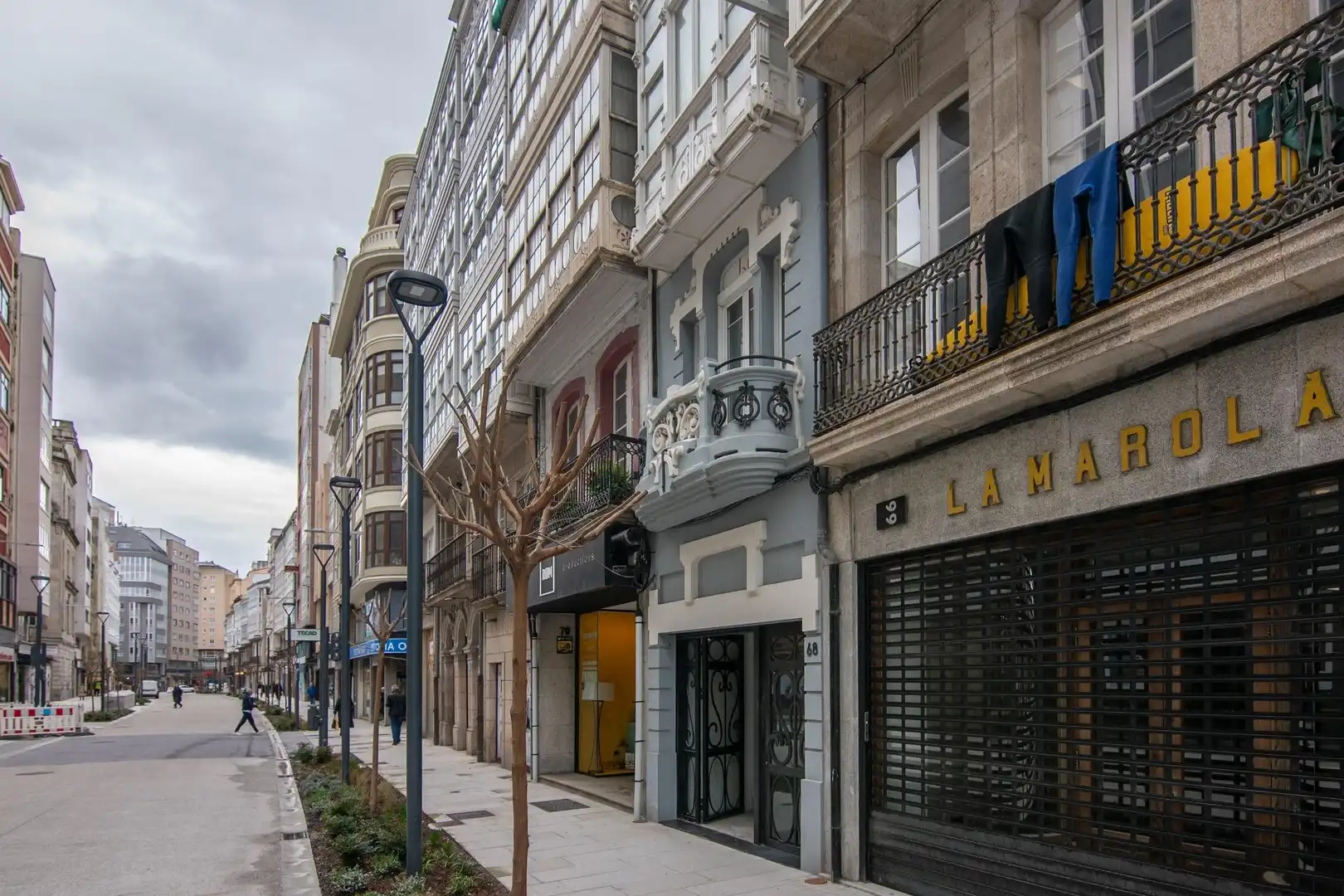 Vista exterior de Local de alquiler en A Coruña Capital 