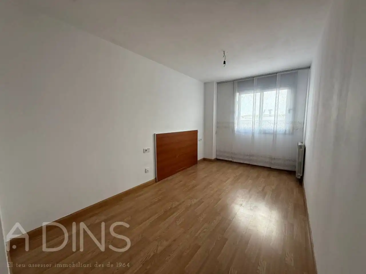 Flat with lift to rent in Calle Avda. Rivoli, imagen 4