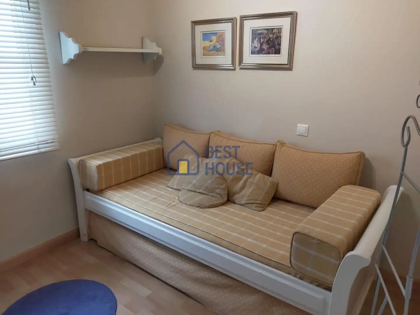 Habitación de Piso en venta en León Capital  con Calefacción, Terraza y Trastero