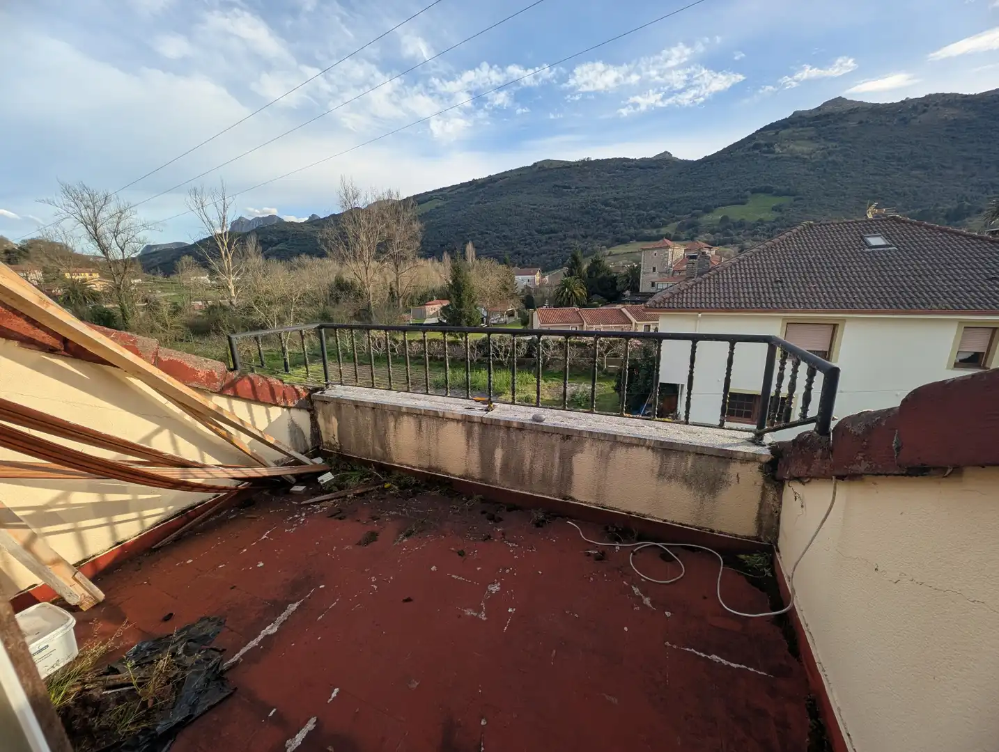 Casa adosada en venta en Valle - CL LA BARCENA, 20, Ruesga