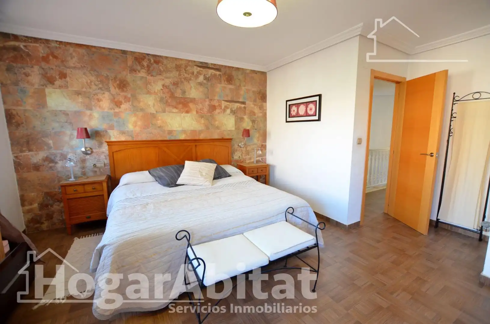 Dormitori de Casa adosada en venda en Alicante / Alacant amb Aire condicionat, Calefacció i Jardí privat