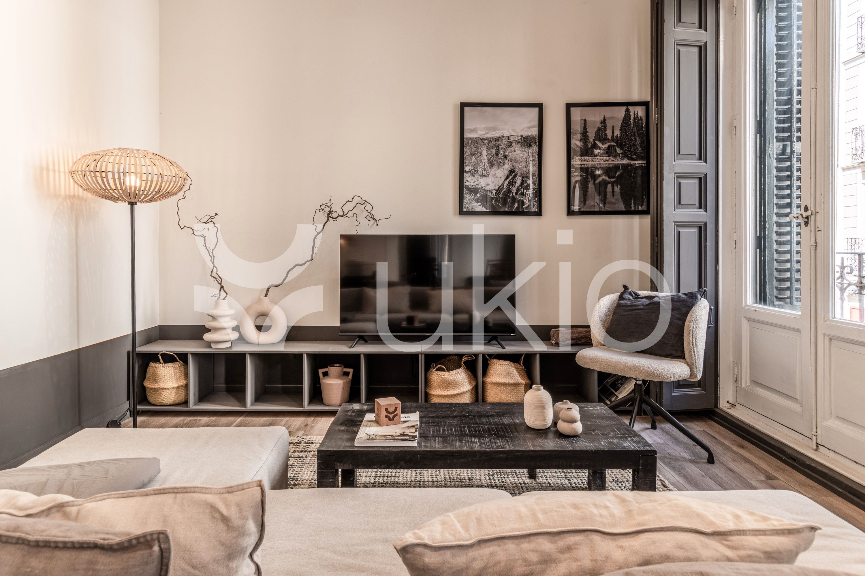 Living room of Apartment to rent in  Madrid Capital  with Heating, Furnished and Oven