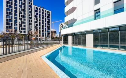 Piscina de Pis en venda en  Valencia Capital amb Aire condicionat, Jardí privat i Terrassa