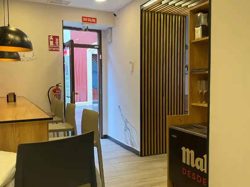Local en traspaso en Alcalá de Henares con Aire acondicionado, Calefacción y Parquet