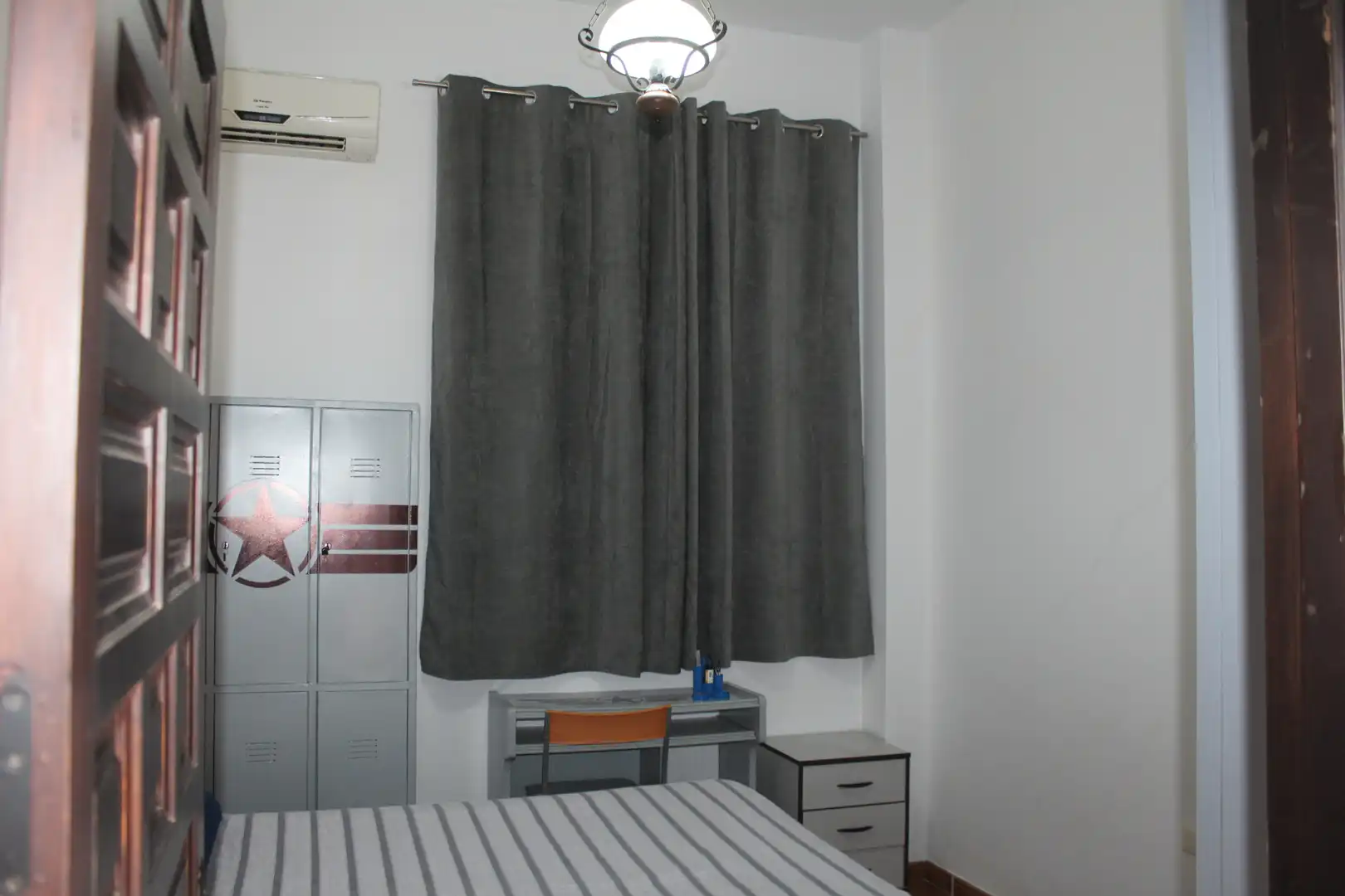 Habitación de Casa o chalet en venta en Villaverde del Río con Aire acondicionado, Jardín privado y Trastero