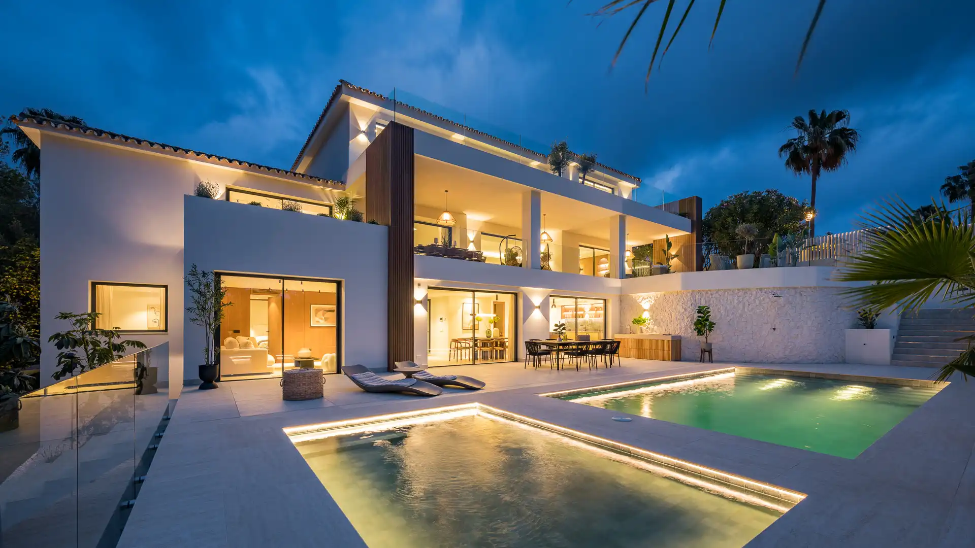 Vista exterior de Casa o chalet en venta en Marbella con Aire acondicionado, Jardín privado y Terraza