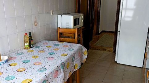 Foto 4 de Pis en venda a Calle Maestro Sama, 6a, Navia, Asturias