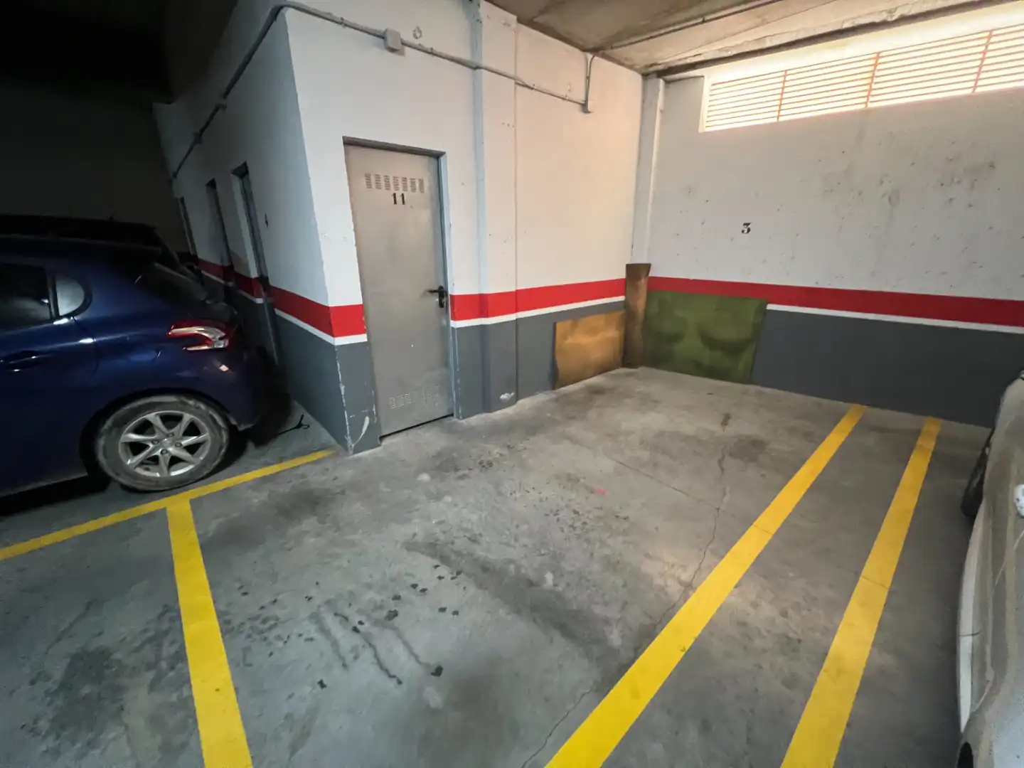 Parking of Flat for sale in Palencia  with Heating and Furnished