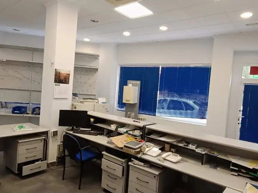 Local en venta en Albacete con Aire acondicionado, Calefacción y Amueblado