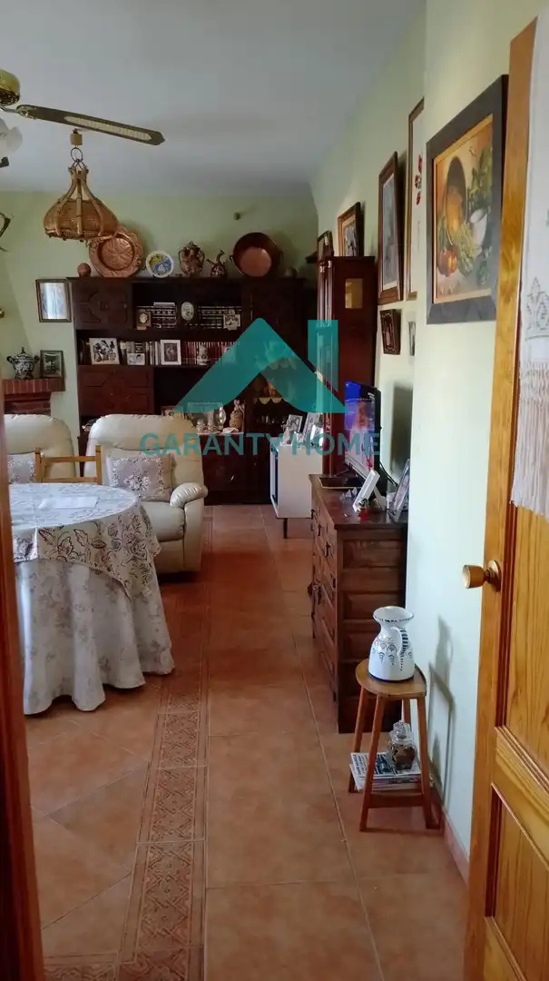 Sala de estar de Casa o chalet en venta en Casas de Miravete con Aire acondicionado, Calefacción y Jardín privado