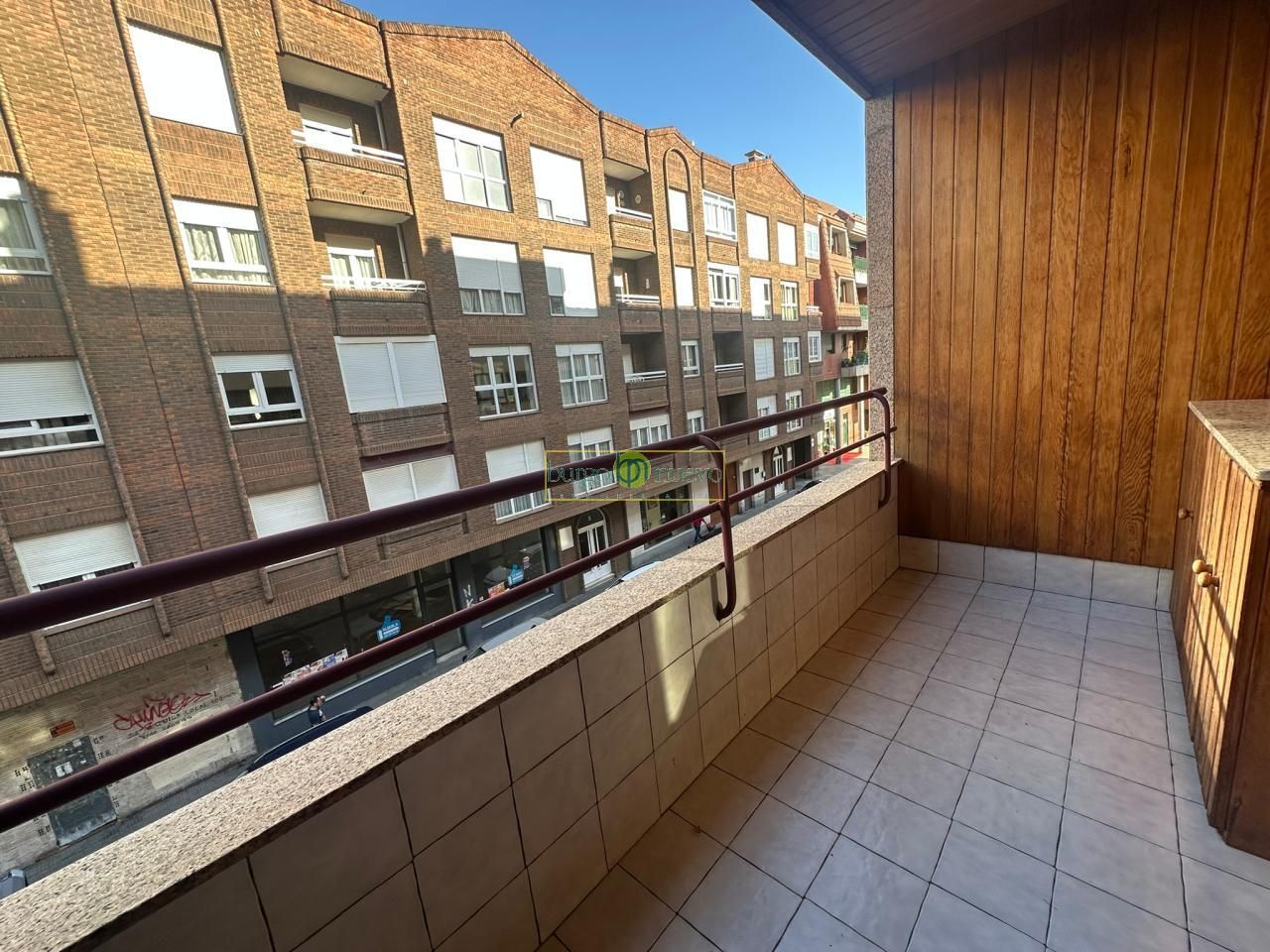 Pis en venda a MÁXIMO CAYÓN WALDALISO, San Claudio - La Chantría