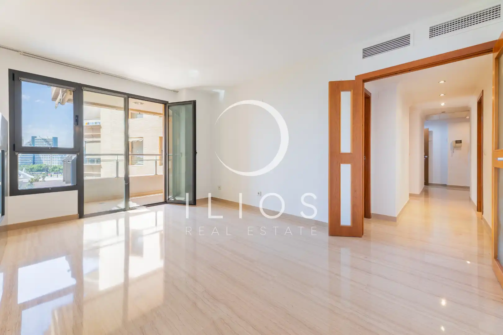 Habitación de Piso en venta en Valencia con Aire acondicionado, Calefacción y Terraza