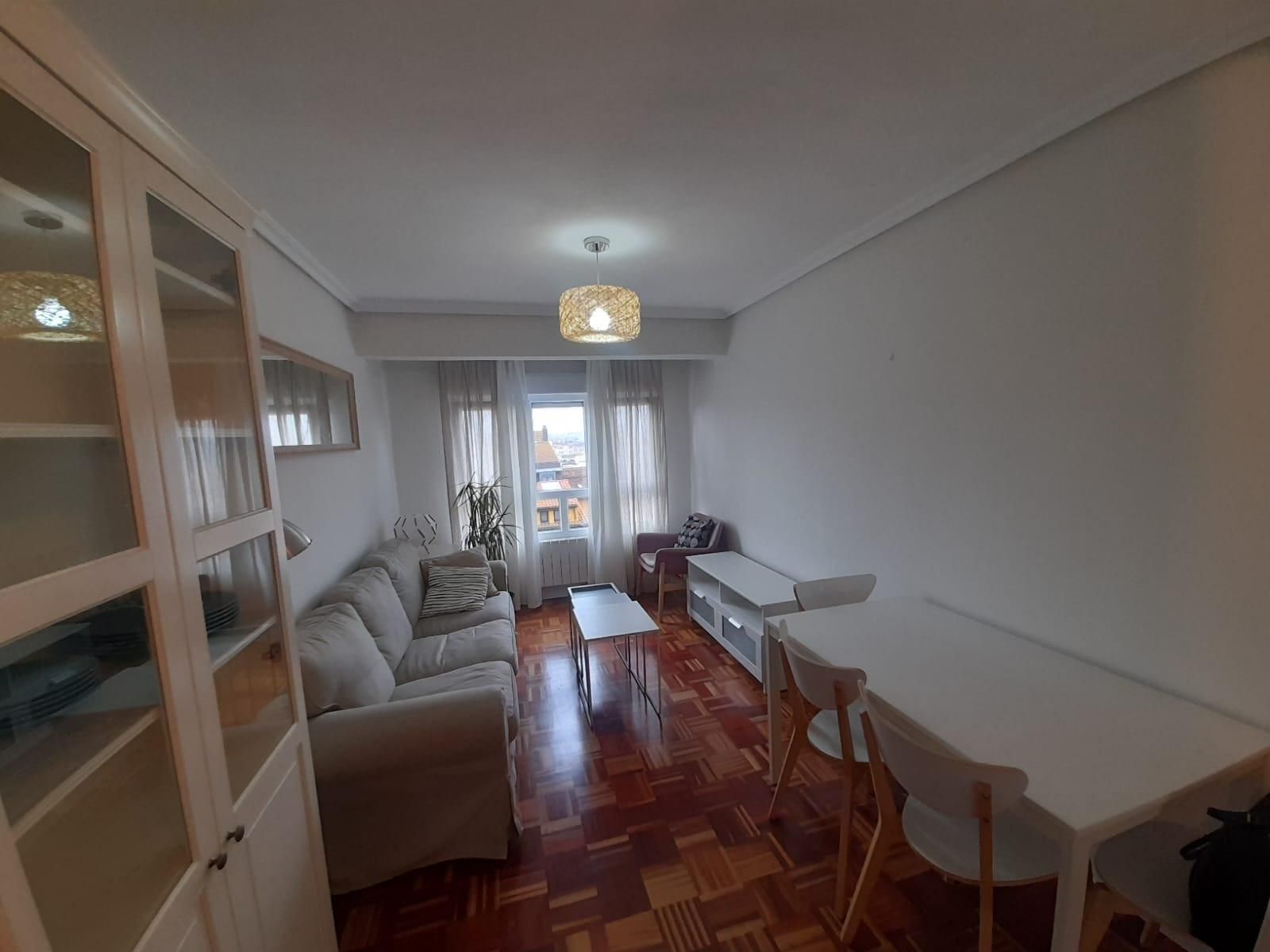 Living room of Flat to rent in Santander  with Parquet flooring