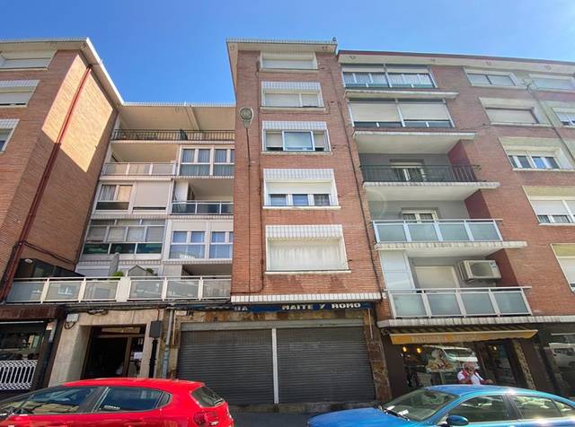 Local comercial en Venta en San Nicolas, 4 en Azeta - Abatxolo