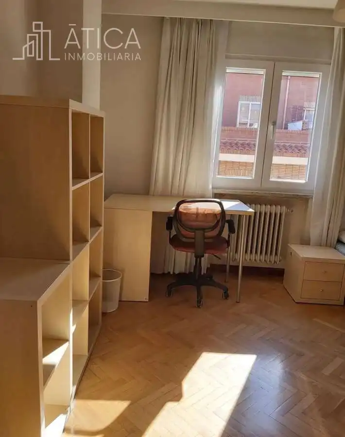 Bedroom of Flat for rent in San Bernardo - Carmelitas - Campus