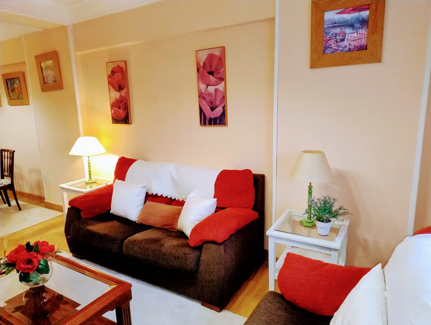 Living room of Flat for rent in Santiago de Compostela   with Heating, Furnished and Oven