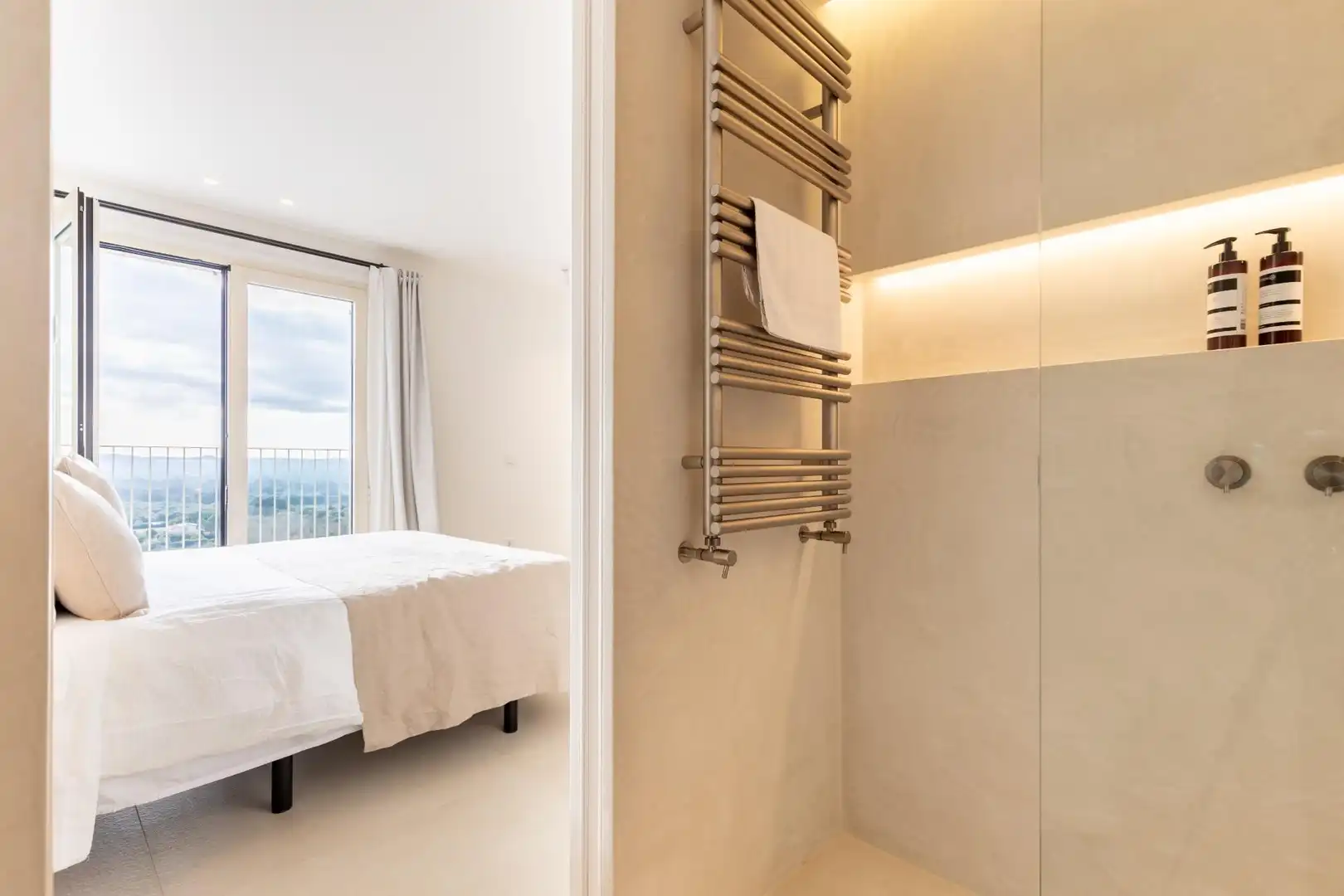 Habitación de Casa o chalet en venta en Búger con Aire acondicionado, Calefacción y Jardín privado