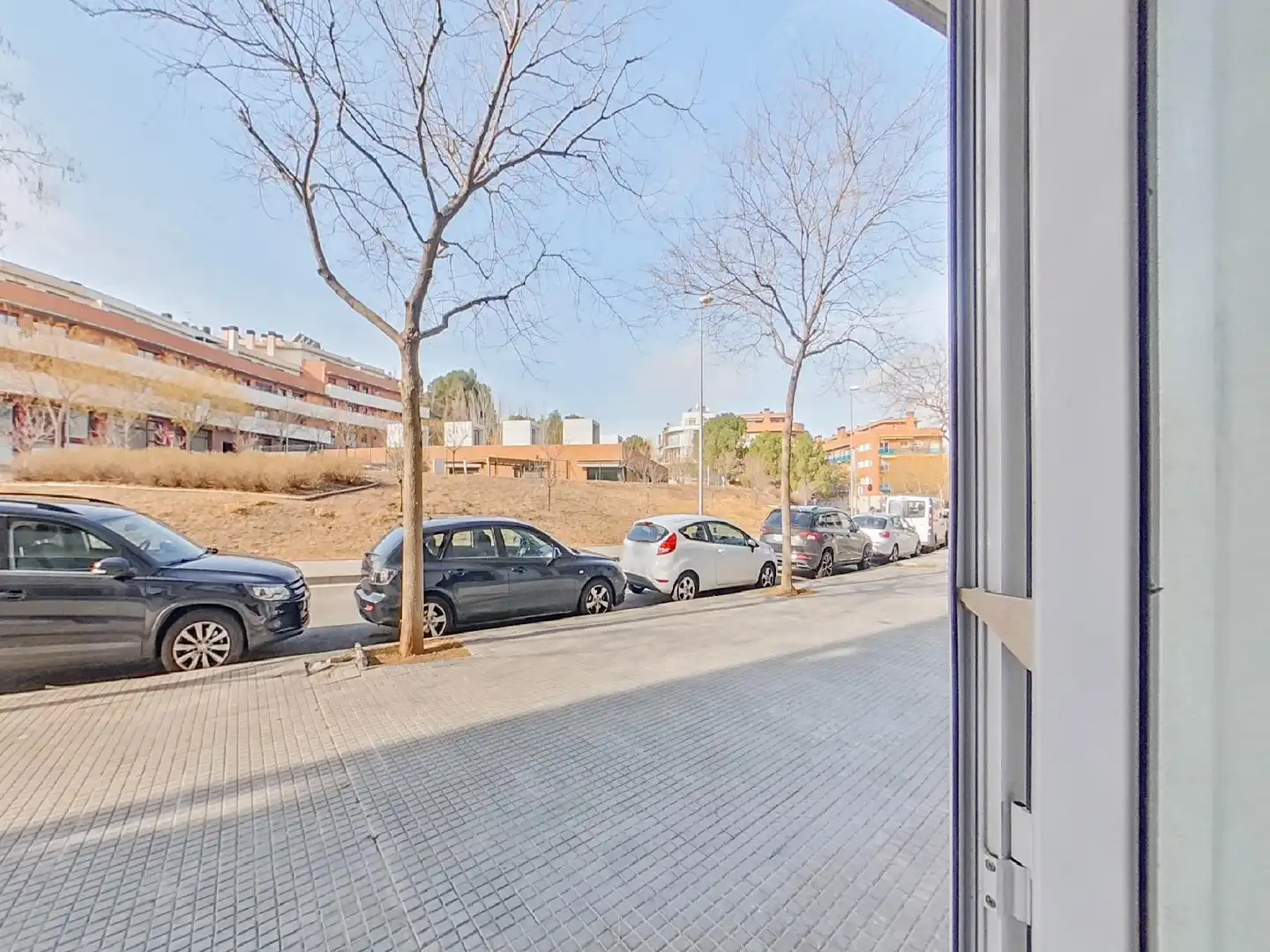 Exterior view of Commercial properties for sale in Manresa