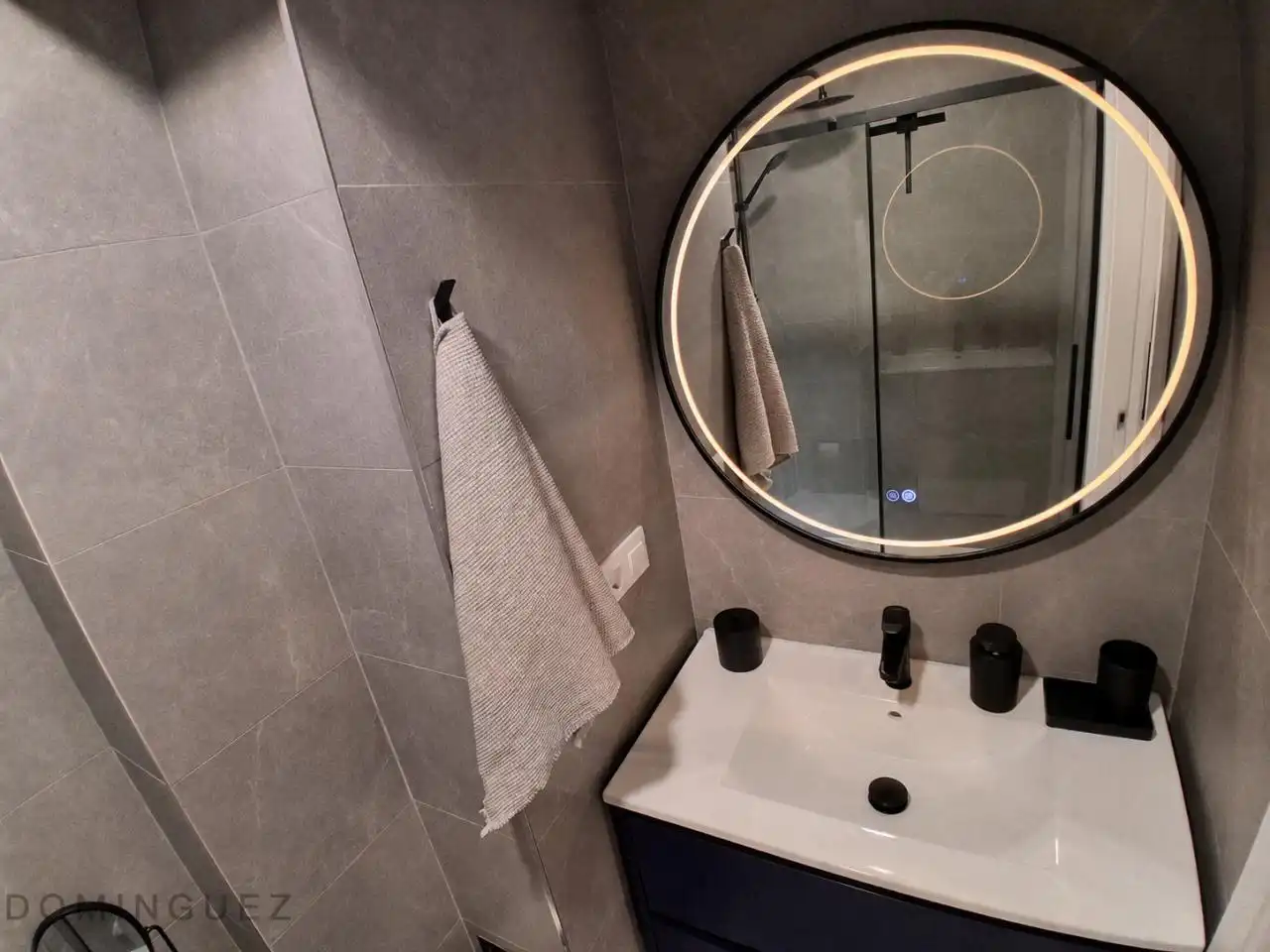 Bathroom of Flat for sale in Vigo   with Heating