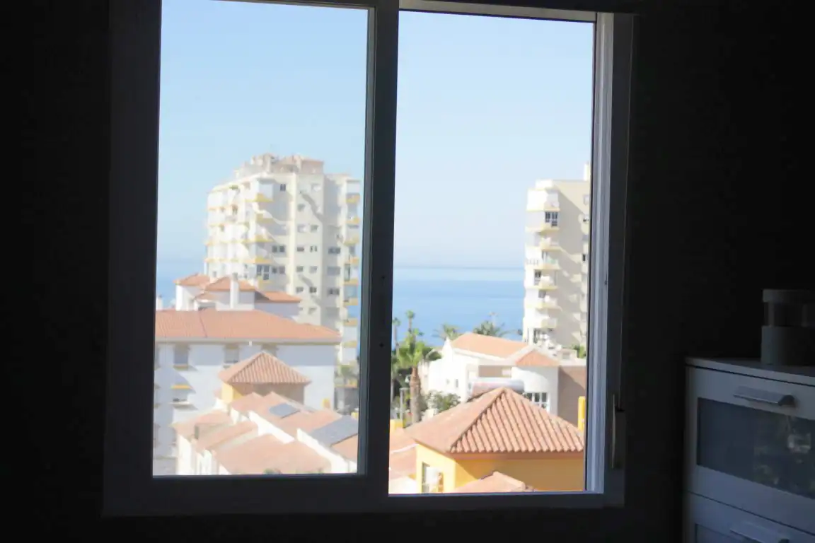 Habitación de Piso en venta en Vélez-Málaga con Terraza y Piscina comunitaria