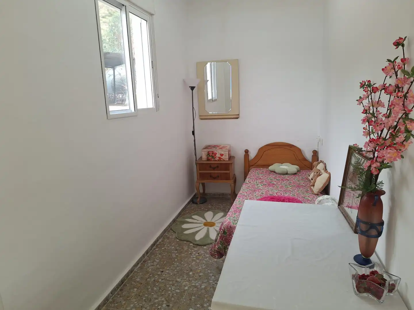 Habitación de Casa o chalet de alquiler en San Vicente del Raspeig / Sant Vicent del Raspeig con Jardín privado, Terraza y Trastero