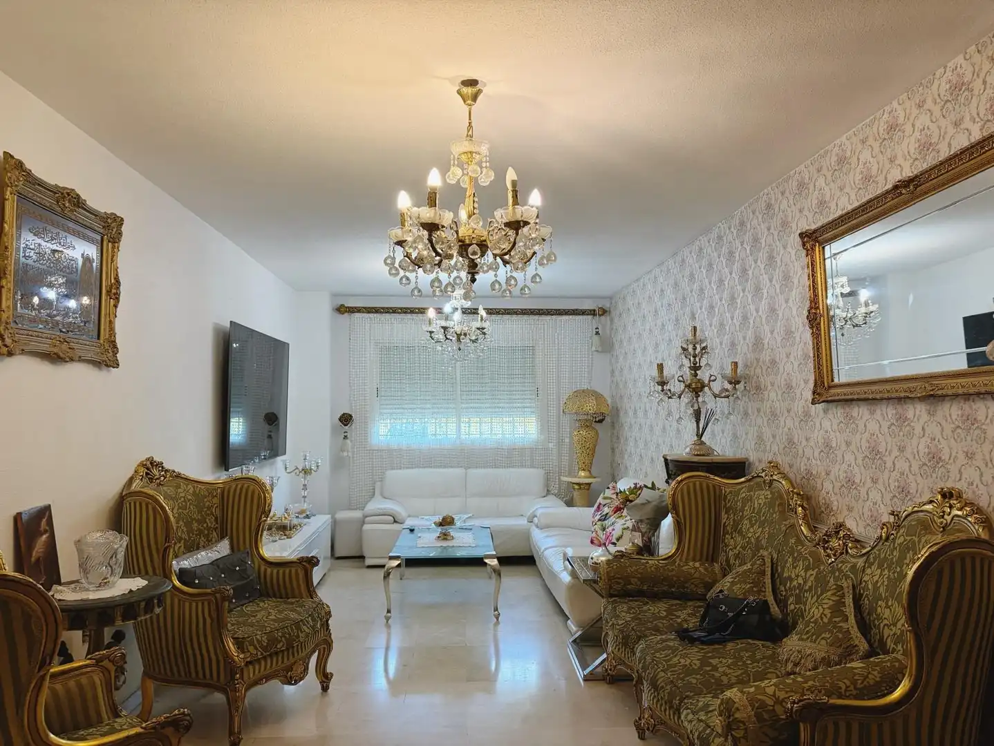 Sala de estar de Planta baja en venta en Torremolinos con Aire acondicionado, Calefacción y Jardín privado