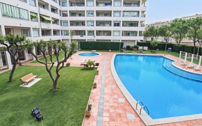 Swimming pool of Flat for sale in Salou  with Private garden, Terrace and Balcony