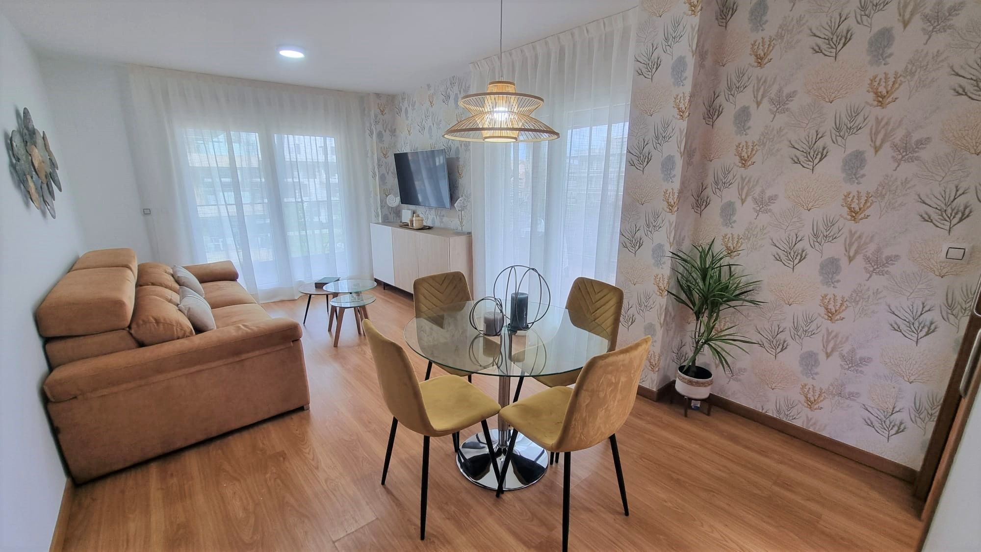 Dining room of Flat to rent in Sanxenxo  with Air Conditioner, Parquet flooring and Terrace